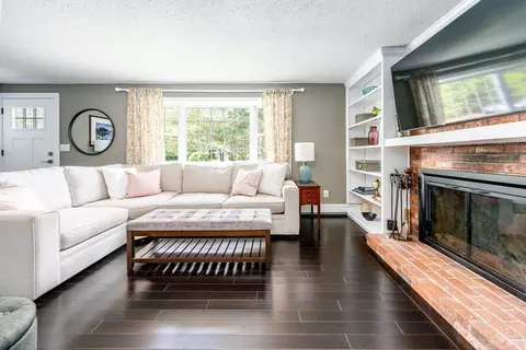 22 Marion Way, Barnstable, MA 02655 photo 5