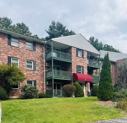 75 Huntoon Memorial Hwy #3-3, Leicester, MA 01524