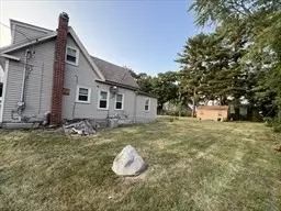 61 E Main St, Brockton, MA 02301
