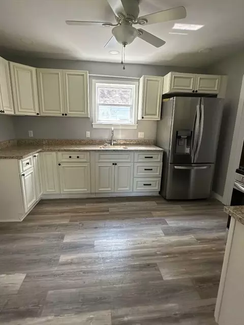Kitchen - 21 Pine St, Easthampton, MA 01027 photo 4 of 4