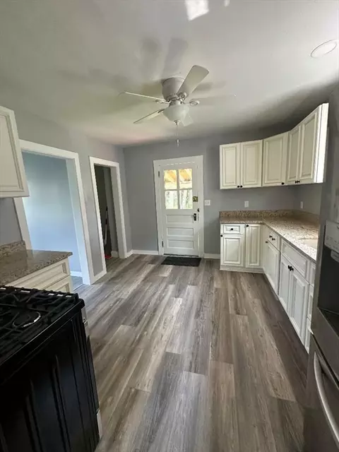 Kitchen - 21 Pine St, Easthampton, MA 01027 photo 3 of 4
