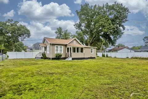 265 Ambrose St, Springfield, MA 01109 photo 24