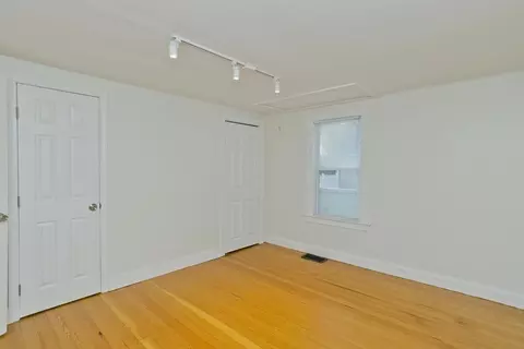 265 Ambrose St, Springfield, MA 01109 photo 21