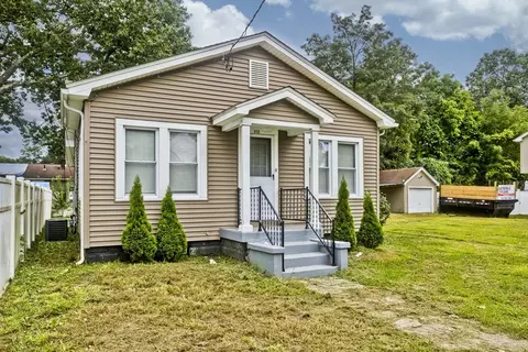 265 Ambrose St, Springfield, MA 01109 photo 2