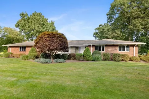 1 Laurel Ln, Wilbraham, MA 01095