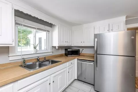 19 Bridle Bridge Rd, Windham, NH 03087 photo 4