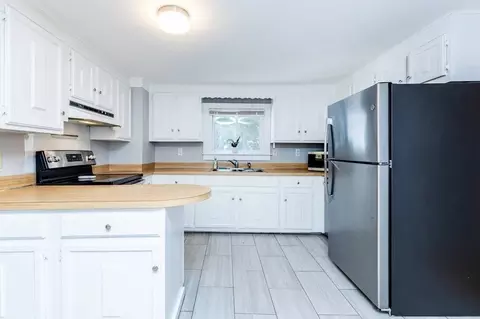 19 Bridle Bridge Rd, Windham, NH 03087 photo 5