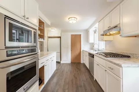 64 Berkeley St, Reading, MA 01867 photo 16