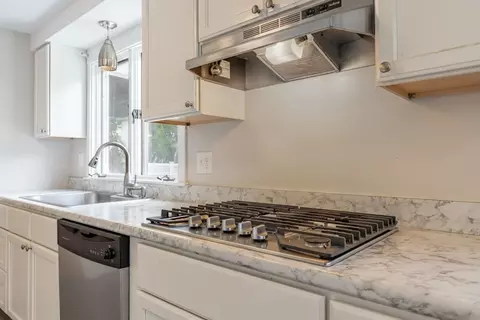 64 Berkeley St, Reading, MA 01867 photo 18