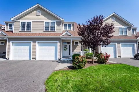 70 Endicott St #606, Norwood, MA 02062