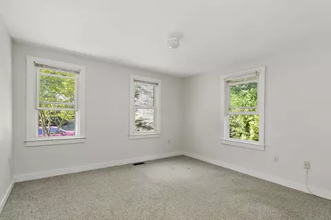 37 Hilltop Rd, Mashpee, MA 02649 photo 8