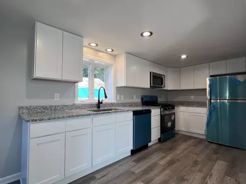 6 9th Ave, Wareham, MA 02571 photo 4