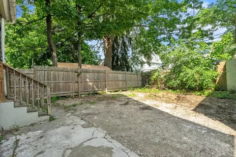 55 Mapledell St, Springfield, MA 01109 photo 42