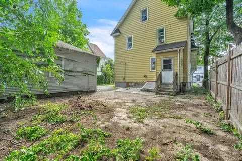 55 Mapledell St, Springfield, MA 01109 photo 41