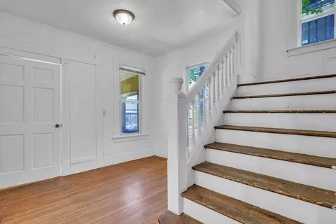 55 Mapledell St, Springfield, MA 01109 photo 7