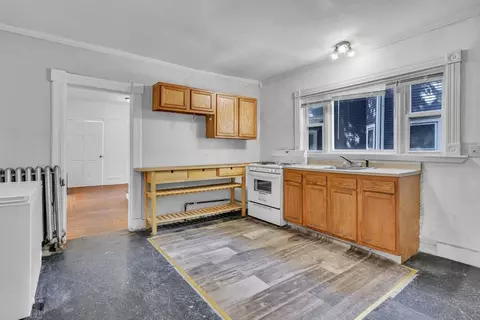 55 Mapledell St, Springfield, MA 01109 photo 12