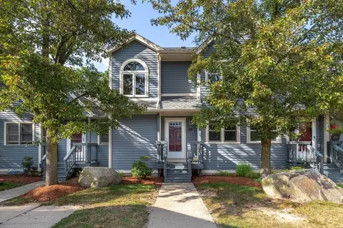 22 Oak Leaf Way #22, Peabody, MA 01960