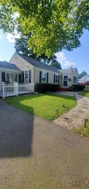 14 Brookside Cir, Springfield, MA 01129 photo 6