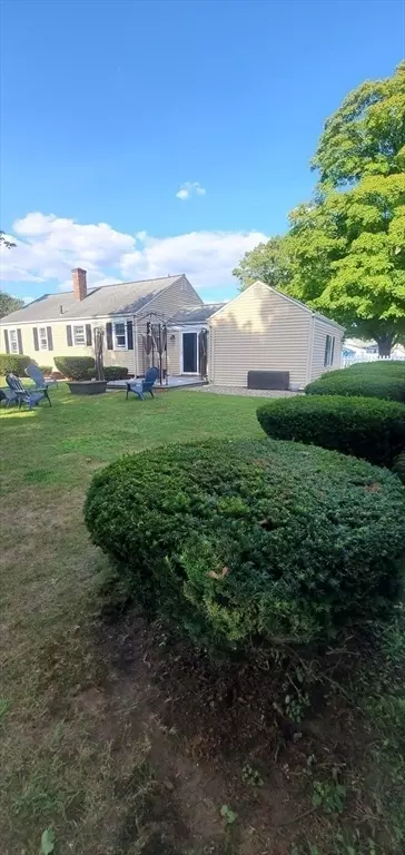 14 Brookside Cir, Springfield, MA 01129 photo 8