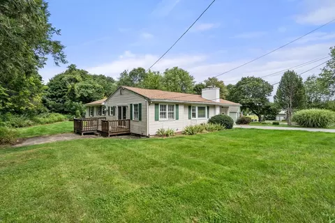 Exterior - 62 Nelson Pl, Worcester, MA 01605 photo 3 of 12
