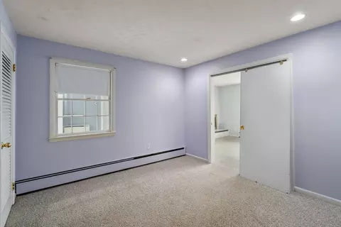Bedroom - 62 Nelson Pl, Worcester, MA 01605 photo 1 of 5