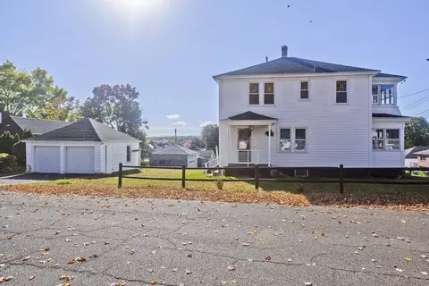 52 Prospect St, Ludlow, MA 01056
