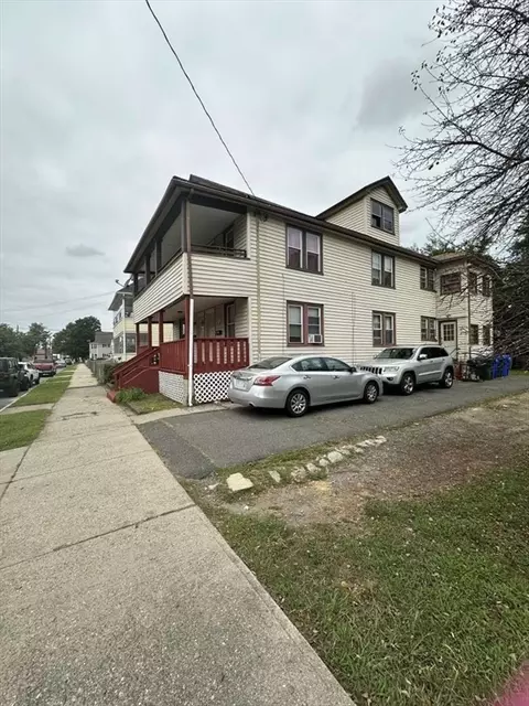 230-232 Centre St, Springfield, MA 01151