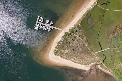 25 Down Harbor Rd, Edgartown, MA 02539 photo 8