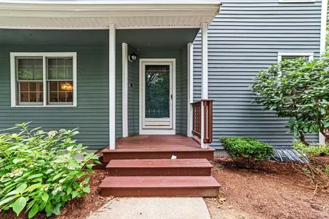 333 Bishops Forest Dr #333, Waltham, MA 02452