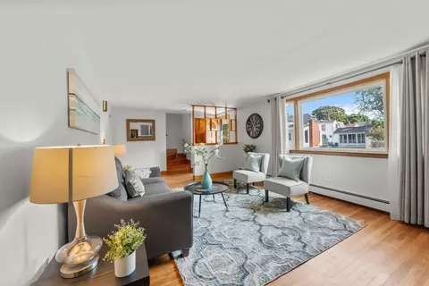5 Maple St, Saugus, MA 01906 photo 3