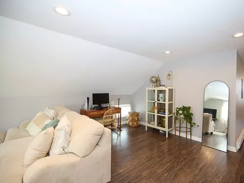 86 Cherry St, Fall River, MA 02720 photo 10