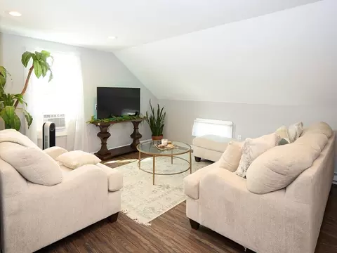86 Cherry St, Fall River, MA 02720 photo 11