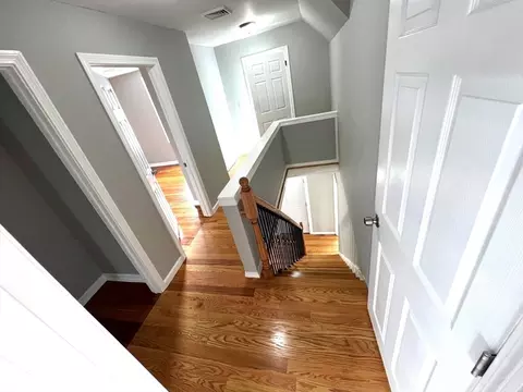 34 Collins St, Springfield, MA 01109 photo 23