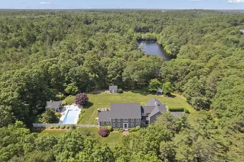 50 Old Sawmill Rd, Kingston, MA 02364
