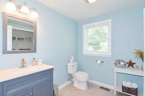 19 Grenier Ave, Webster, MA 01570 photo 18