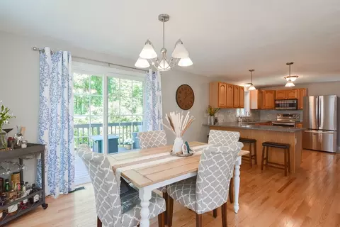 19 Grenier Ave, Webster, MA 01570 photo 10