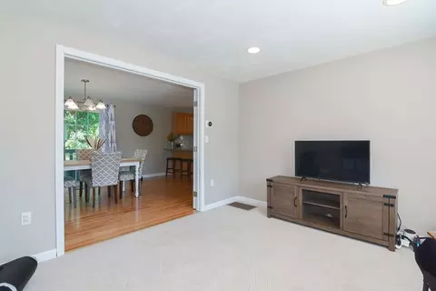 19 Grenier Ave, Webster, MA 01570 photo 17