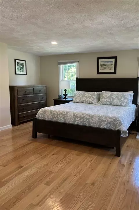 3 Hubbard St, Canton, MA 02021 photo 11