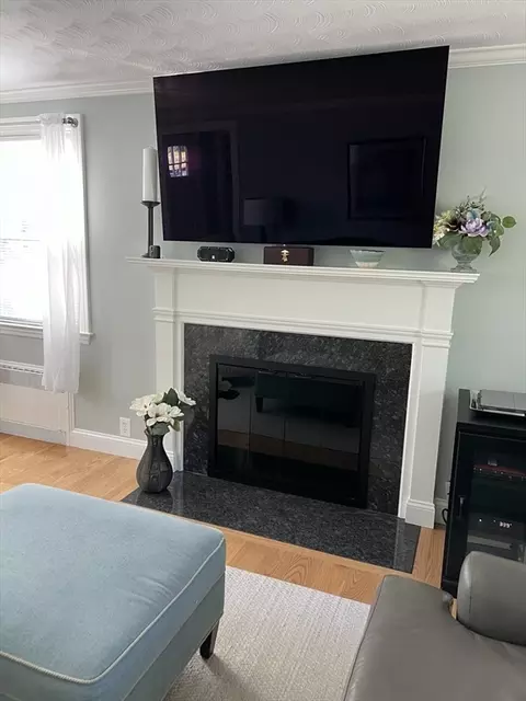 3 Hubbard St, Canton, MA 02021 photo 7