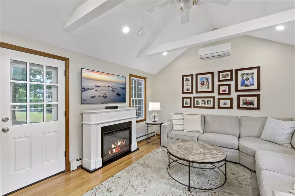 11 Triphammer Cir, Plymouth, MA 02360 photo 2