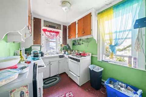 165-169 Grant St, Fall River, MA 02721 photo 30