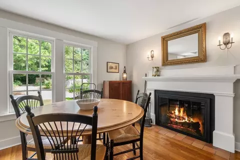 Dining - 6 Park Ave, Dover, MA 02030 photo 1 of 2