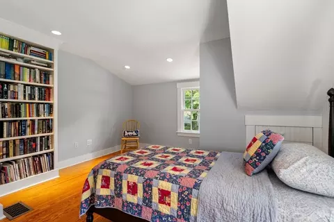Bedroom - 6 Park Ave, Dover, MA 02030 photo 5 of 5