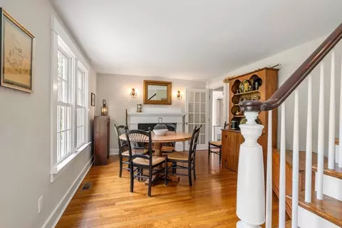 Dining - 6 Park Ave, Dover, MA 02030 photo 2 of 2