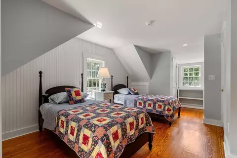 Bedroom - 6 Park Ave, Dover, MA 02030 photo 3 of 5