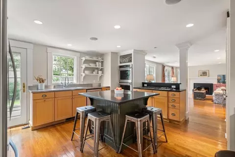 Kitchen - 6 Park Ave, Dover, MA 02030 photo 1 of 4