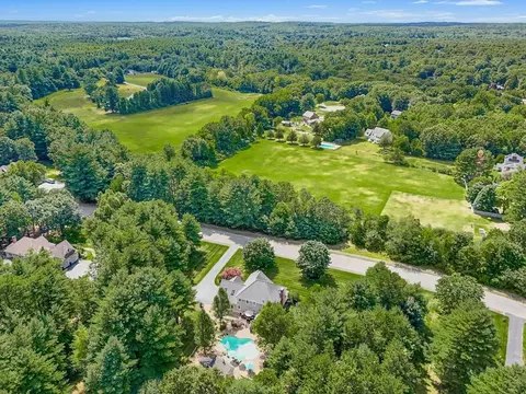 4 Talbott Farm Dr, Mendon, MA 01756 photo 39