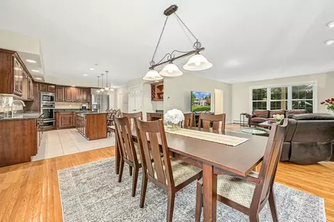 4 Talbott Farm Dr, Mendon, MA 01756 photo 12