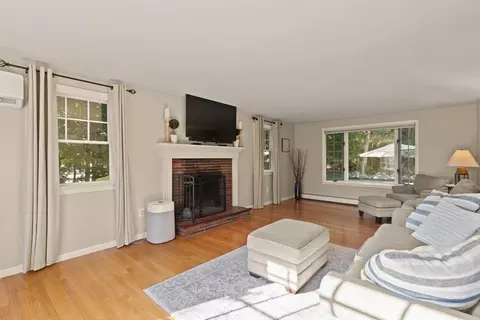 5 Raymond Ave, Danvers, MA 01923 photo 8