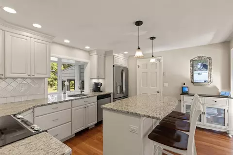 5 Raymond Ave, Danvers, MA 01923 photo 21